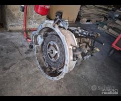 Cambio Manuale Per Nissan Trade 3.0 TD BD30