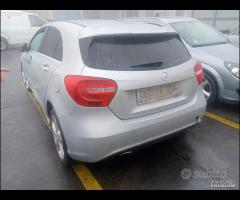 Mercedes Classe A 1.6 Benzina 2013 270910 Ricambi