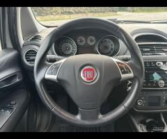 Fiat Punto 1.3 MJT II S&S 95 CV 5 porte Street - 13