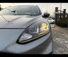 Ford Kuga 2.5 Full Hybrid 190 CV CVT 2WD ST-Line X - 8