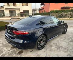 Jaguar XE 2.0 D 180 CV aut. R-Dynamic HSE