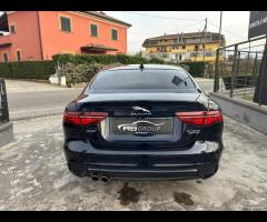 Jaguar XE 2.0 D 180 CV aut. R-Dynamic HSE