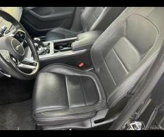 Jaguar XE 2.0 D 180 CV aut. R-Dynamic HSE - 12