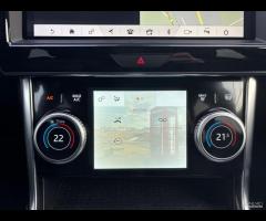 Jaguar XE 2.0 D 180 CV aut. R-Dynamic HSE - 19