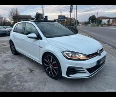 Volkswagen Golf GTI Golf GTI Performance 2.0 245 C