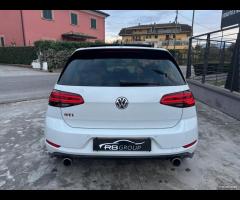 Volkswagen Golf GTI Golf GTI Performance 2.0 245 C