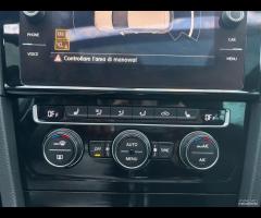 Volkswagen Golf GTI Golf GTI Performance 2.0 245 C - 24