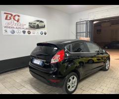 Ford Fiesta gpl titanium nav/led full 12/2016