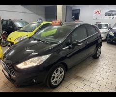 Ford Fiesta gpl titanium nav/led full 12/2016
