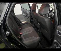 Ford Fiesta gpl titanium nav/led full 12/2016 - 16