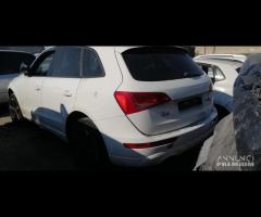 Ricambi Audi Q 5 2.0 D del 2009 - 7