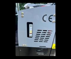 Miniescavatore 10Q RSV IVA E SPEDIZIONE INCLUSI - 6