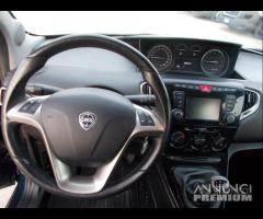 Ypsilon hybrid 2021 - 7