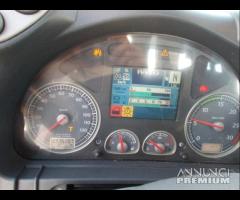 Stralis 4 assi gru hiab 166x5 (5 sfili ) - 16