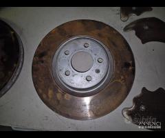 Kit Freni Anteriori 4 Pompanti Per Audi A4 - A5 B9