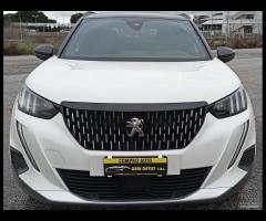 Peugeot 2008 PureTech 130 S&S GT