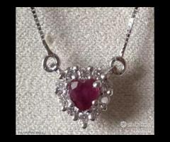 COLLANA CUORE ORO 18kt. DIAMANTI E RUBINO NATURALI