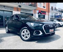 Audi Q3 35 TDI S tronic Business
