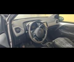 Ricambi Peugeot 108 1.0 B del 2019 motore 1KR - 6