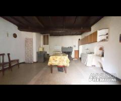 Piglio, completamente da ristrutturare con cantina - 16