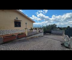 Cave, casa con giardino e tinello - 7