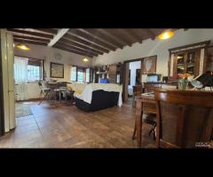 Cave, casa con giardino e tinello - 17