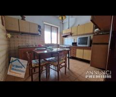 Cave, ampia con giardino e garage - 14