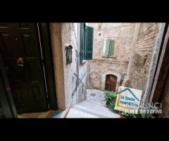 Cave, appartamento al piano rialzato con cantina - 12