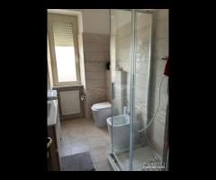 Cave,posto al secondo piano con due posti auto