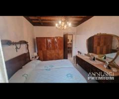 Segni, caratteristico e ammobiliato in buono stato - 9