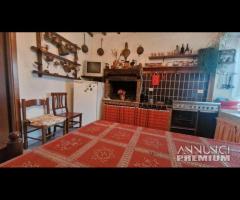 Segni, caratteristico e ammobiliato in buono stato - 15