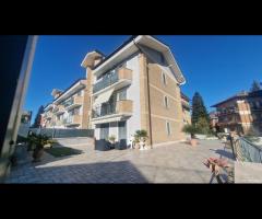 Cave, centrale e di recente costruzione