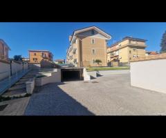 Cave, centrale e di recente costruzione - 7