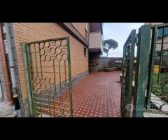 Genazzano, ascensore e garage