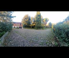 Cave, indipendente e terreno su unico livello