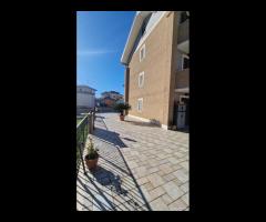 Cave, in zona centrale e di recente costruzione - 25