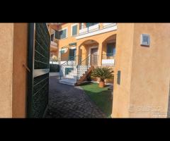 Cave, zona residenziale e con giardino - 27