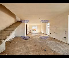 Villa Capofila con ampio giardino - 11