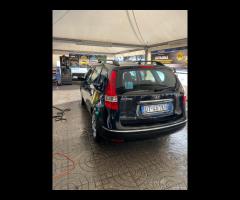Hyundai i30 1.6 CRDi VGT 16V 115CV 5p. Dynamic - 6