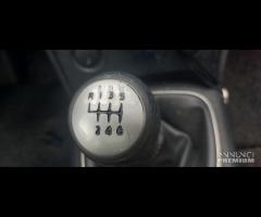 Ricambi Nissan Qashqai 1.5 D del 2009 motore K9K