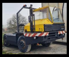 Trattore portuale targa gialla