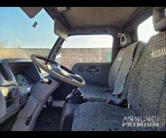 Nissan Cabstar IMPIANTO METANO - GANCIO TRAINO - 9