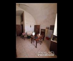 Trivani con terrazzo in via San Pietro e Paolo