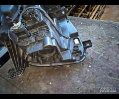 Faro Anteriore Sinistro Alogeno Per Smart 2019 - 9