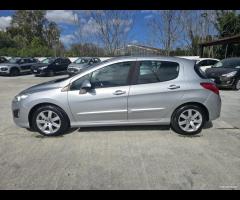 Peugeot 308 1.6 8V e-HDi 112CV Stop&Start robotiz.