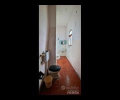 Villetta singola con terreno e serre a San Gerardo