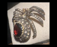 SPILLA CIONDOLO EPOCA 900’ DIAMANTI ROSE RUBINI