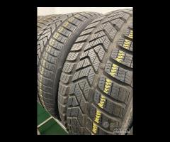 235 40 R18 95V 4 GOMME PIRELLI INVERNALI