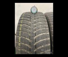205 45 R16 87H 2 GOMME KUMHO INVERNALI