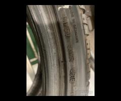 255 35 R20 97V 2 GOMME DUNLOP INVERNALE